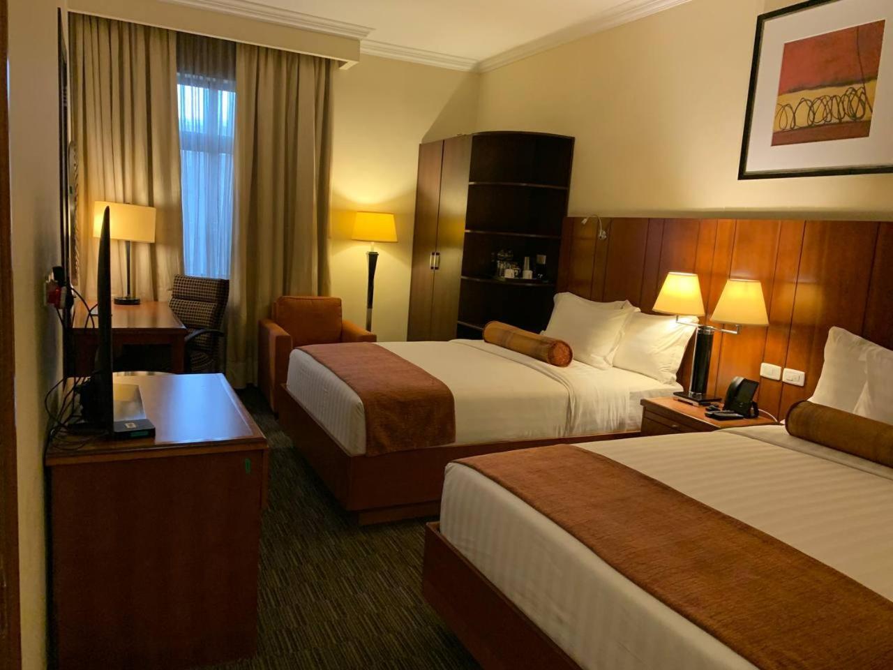אדיס אבבה The Hub Hotel מראה חיצוני תמונה