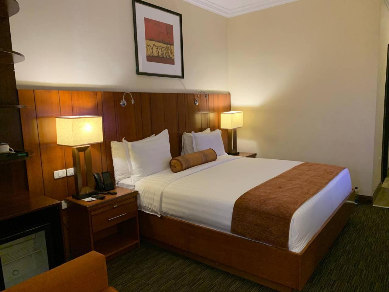 אדיס אבבה The Hub Hotel מראה חיצוני תמונה