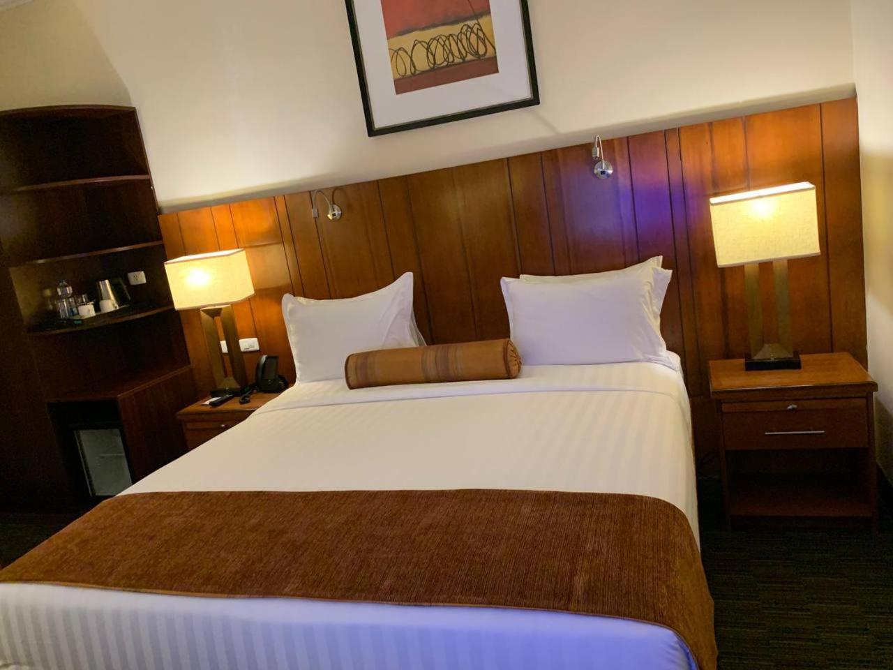 אדיס אבבה The Hub Hotel מראה חיצוני תמונה