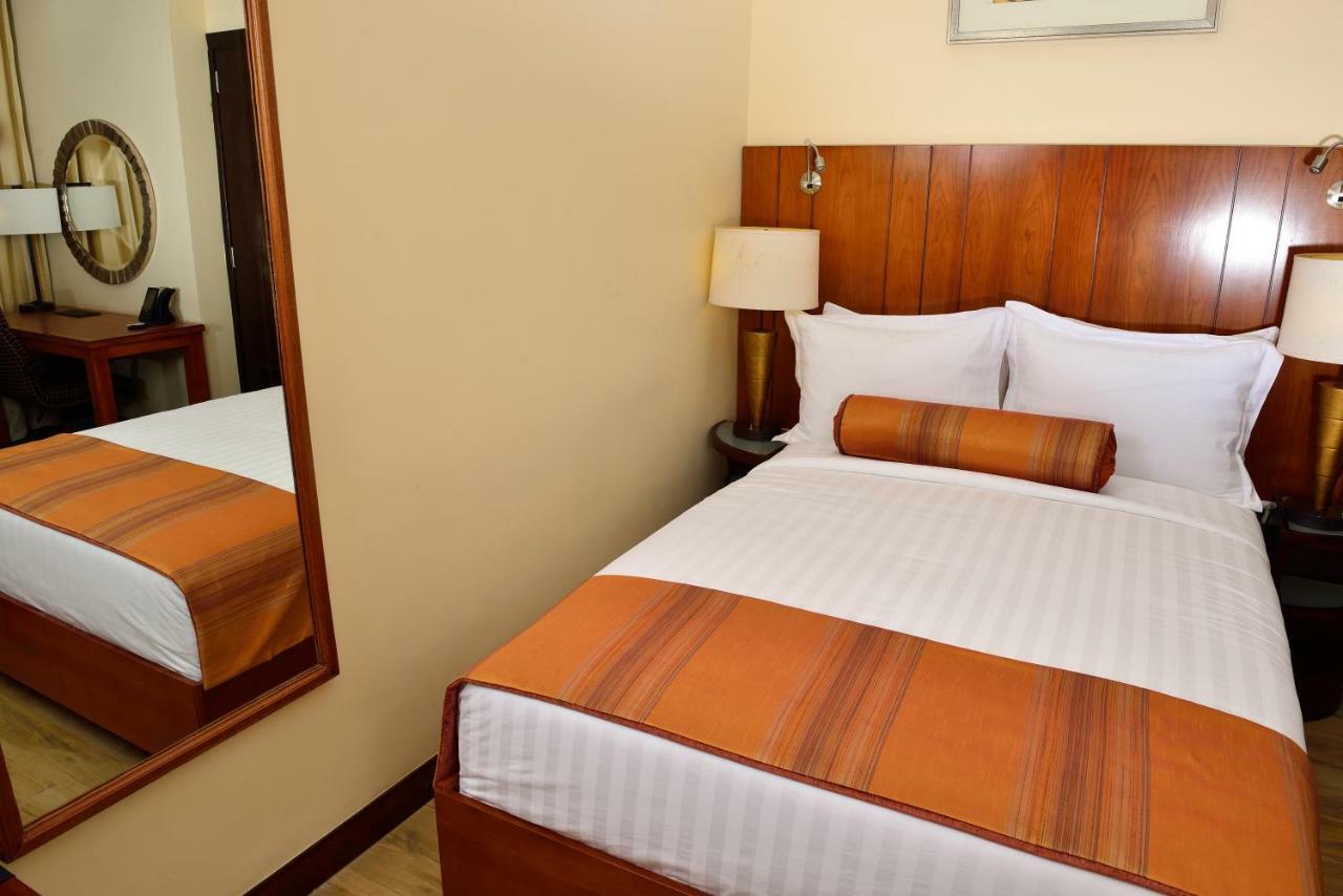 אדיס אבבה The Hub Hotel מראה חיצוני תמונה